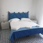 Apartment Canneto Blu *