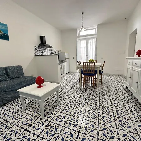 Canneto Blu Lägenhet